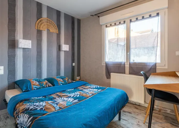 Apartment T4 Au Coeur De Tarbes